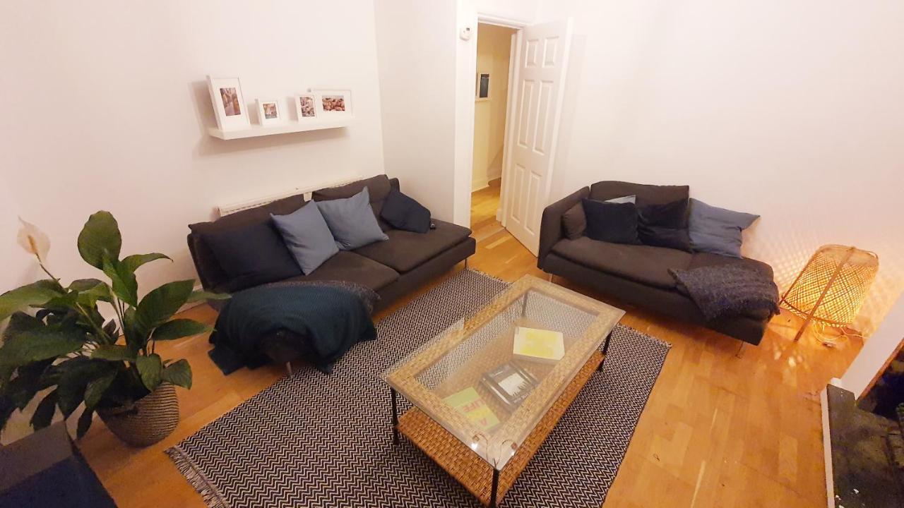 Lovely 2 Bedroom Period Garden Flat. London Luaran gambar